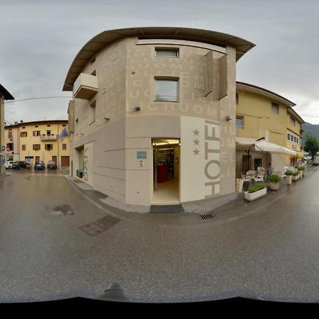 Hotel Cumili Capo di Ponte المظهر الخارجي الصورة