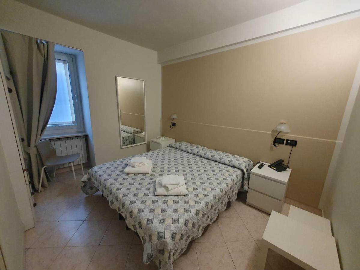 Hotel Cumili Capo di Ponte المظهر الخارجي الصورة